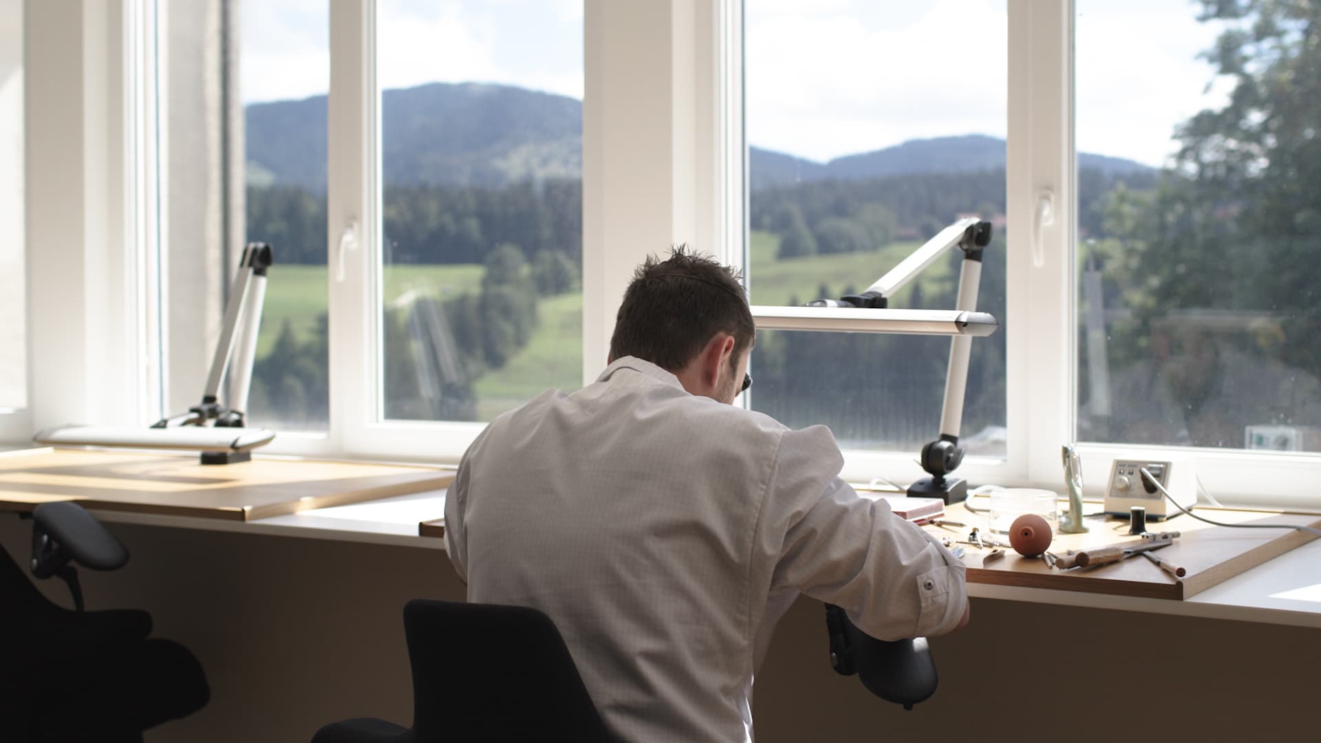 Piaget La CôTe Aux FéEs Watchmaker 2